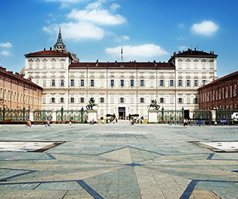 Piazza-Castello